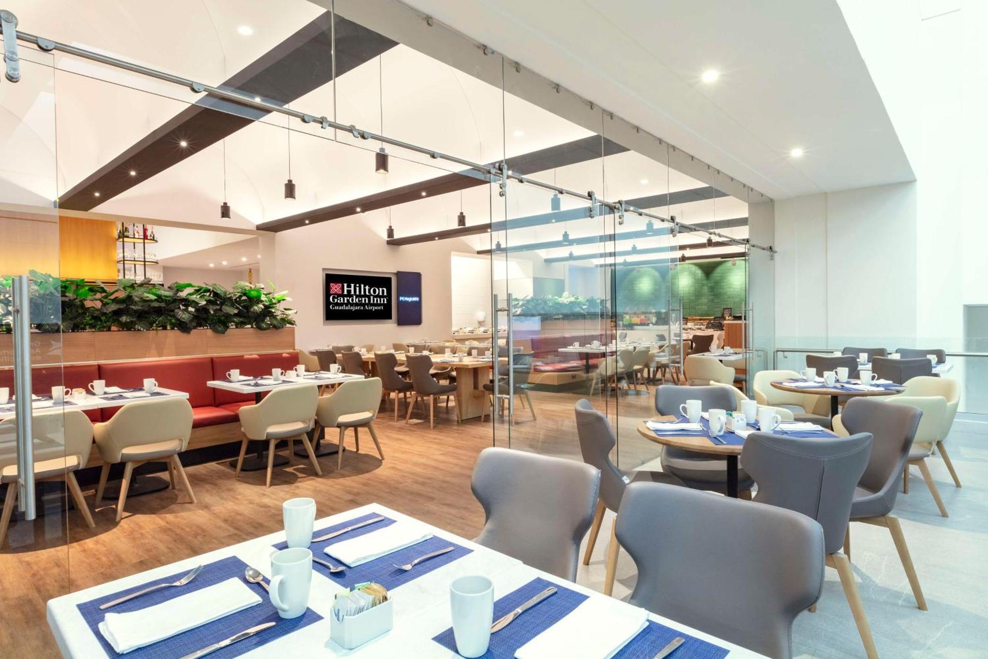 Hilton Garden Inn Guadalajara Airport El Zapote  Kültér fotó