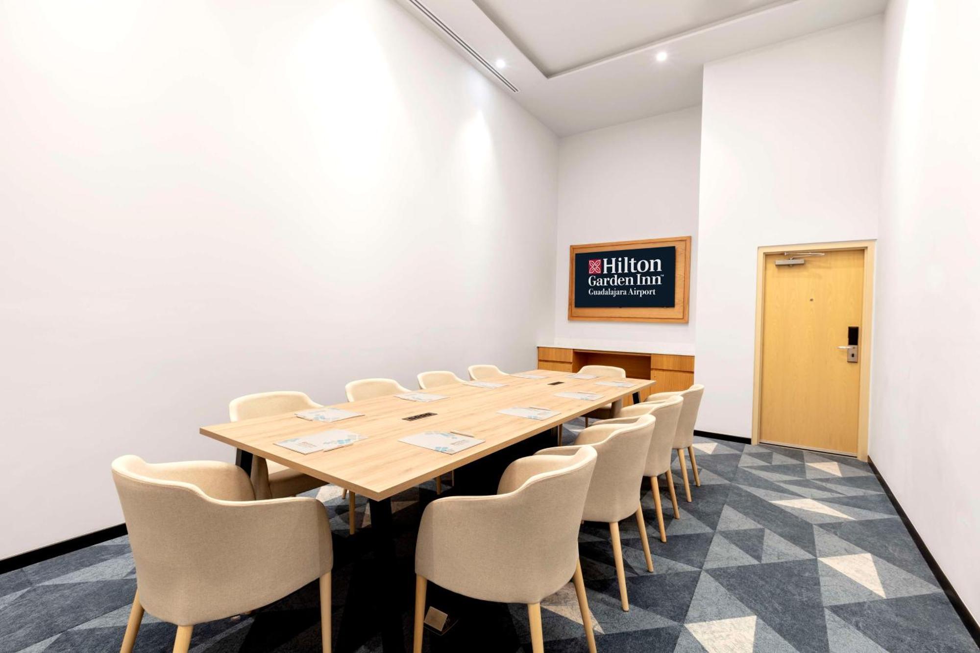 Hilton Garden Inn Guadalajara Airport El Zapote  Kültér fotó